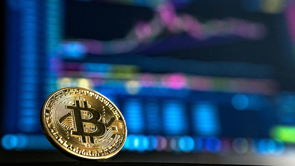 Bitcoin Cools Off below $46.5k, Will High U.S. Inflation Support Bulls?