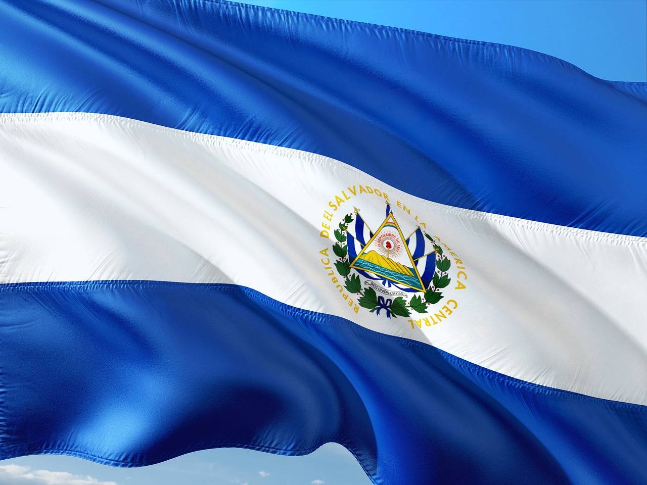 IMF Advises El Salvador to Eliminate Bitcoin as Legal Currency