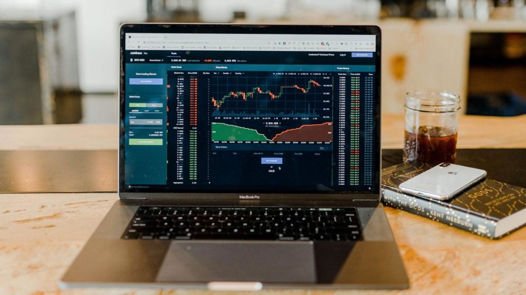 Arbitrage and Cryptocurrencies, What Is It And How Does It Work?