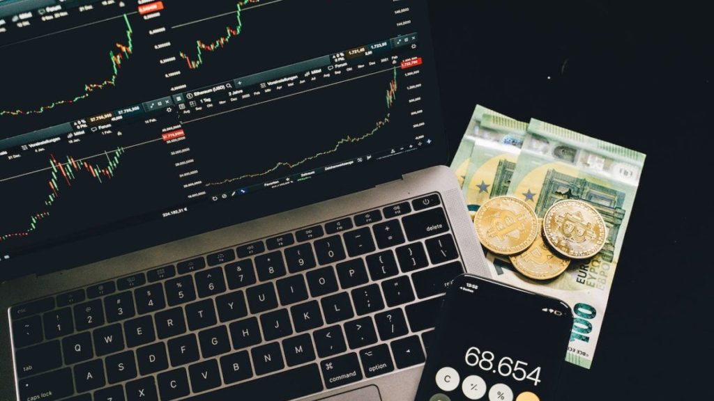 ¿Cuáles Fueron las Criptomonedas Ganadoras y Perdedoras de la Semana?