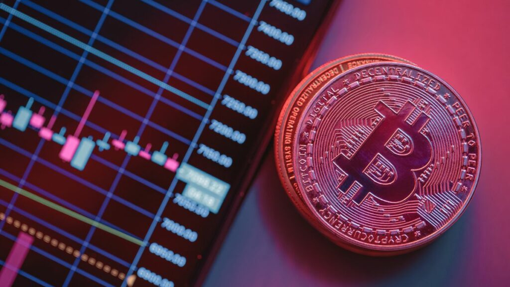 Bitcoin Revive: ¿Sostendrán los Alcistas del BTC la Tendencia Hacia los $28k?