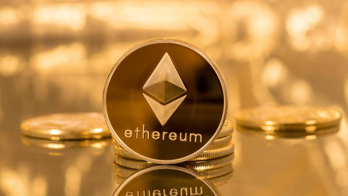 ¡Ethereum (ETH) se Prepara para Grandes Oscilaciones de Precio, Superando a Bitcoin en Volatilidad!