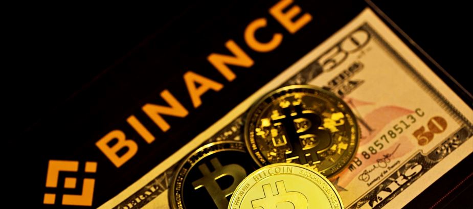 Reuters Acusa a Binance de Blanquear más de $2.300M en Fondos Ilícitos